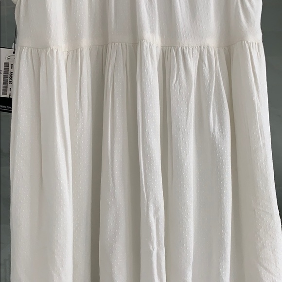 Volcom Pretty Sleeveless White Top - Picture 9 of 9